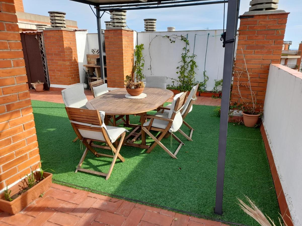 Atico Isaac Albeniz Apartment La Pineda Exterior photo